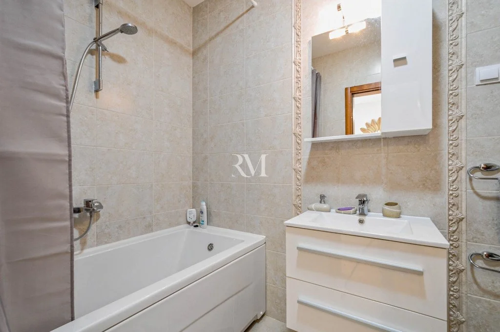 Flat 88m² in Montenegro, Budva. Priced at 290000€ rent photo-26