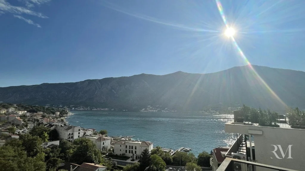 Flat 200m² in Montenegro, Kotor. Priced at 660000€ rent photo-21