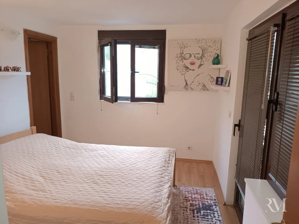 Flat 70m² in Montenegro, Kotor. Priced at 155000€ rent photo-8