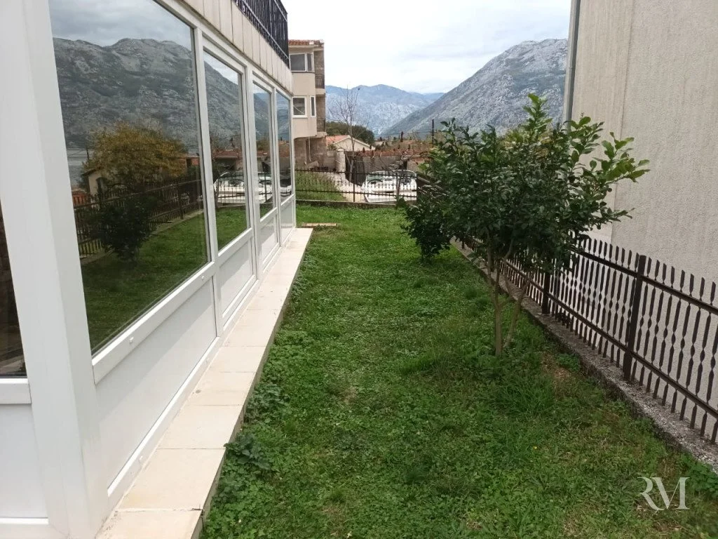 Flat 70m² in Montenegro, Kotor. Priced at 155000€ rent photo-11