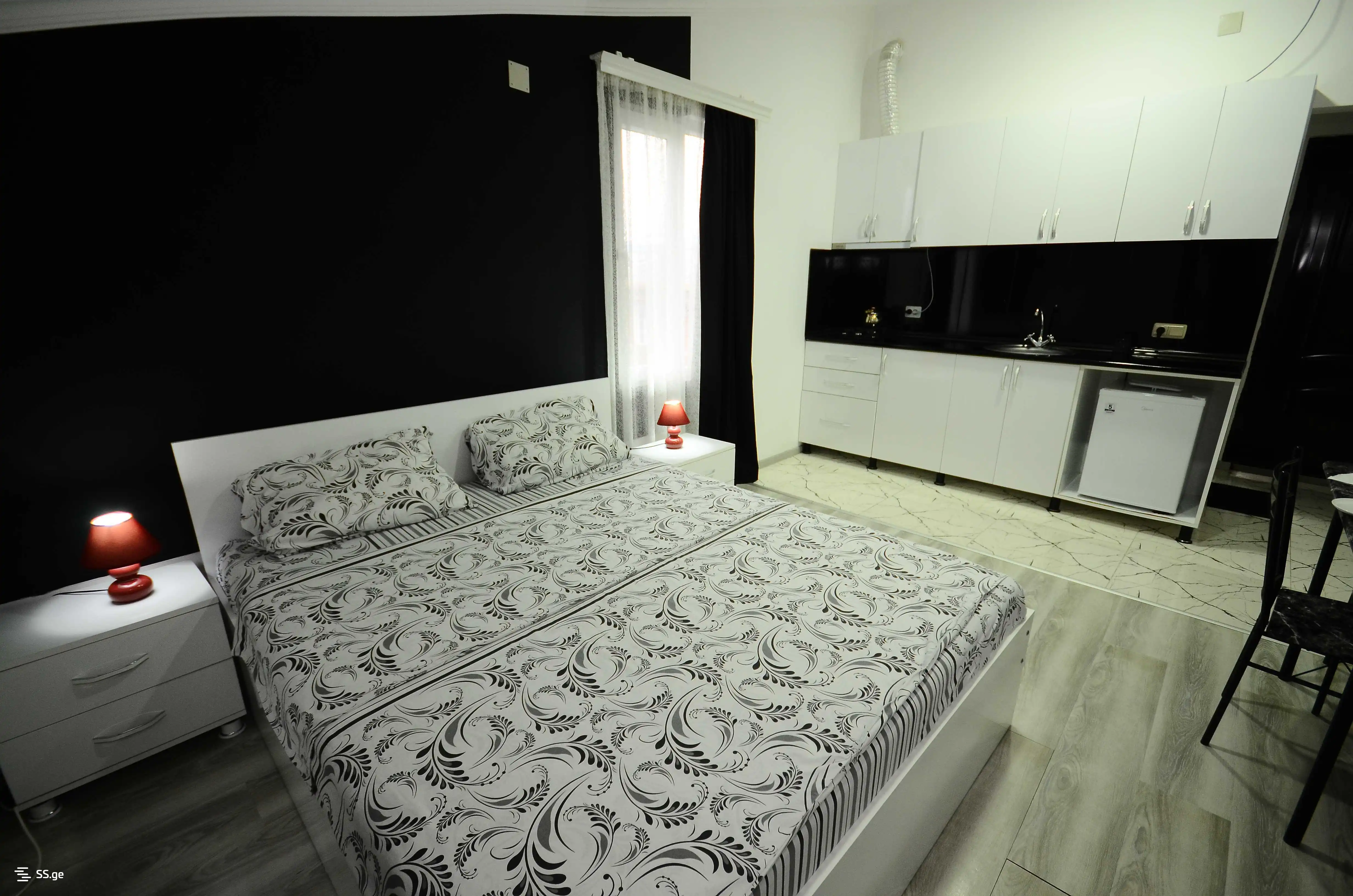 Flat 30m² in Georgia, Batumi. Priced at 700$ rent photo-3