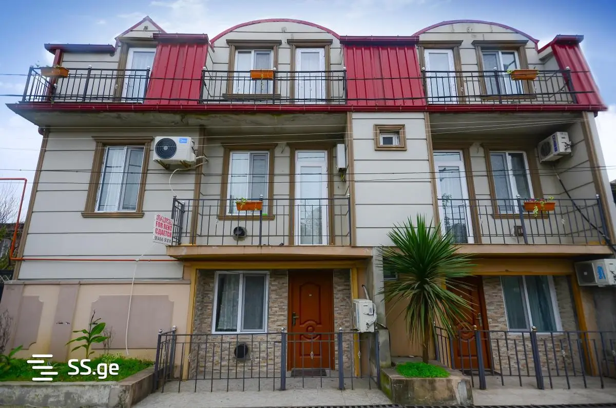 Flat 30m² in Georgia, Batumi. Priced at 700$ rent photo-8