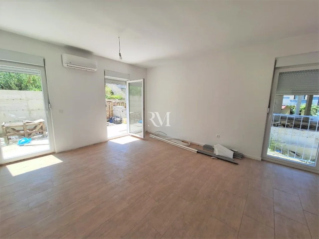 Flat 70m² in Serbia, Belgrade. Priced at 800€ rent photo-2