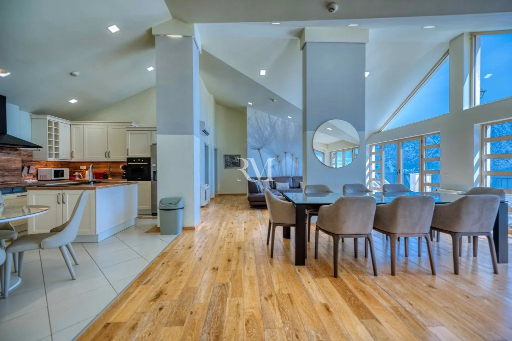 Flat 167m² in Montenegro, Kotor. Priced at 424000€ rent photo-2