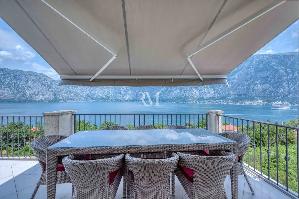 Flat 167m² in Montenegro, Kotor. Priced at 424000€ rent photo-13