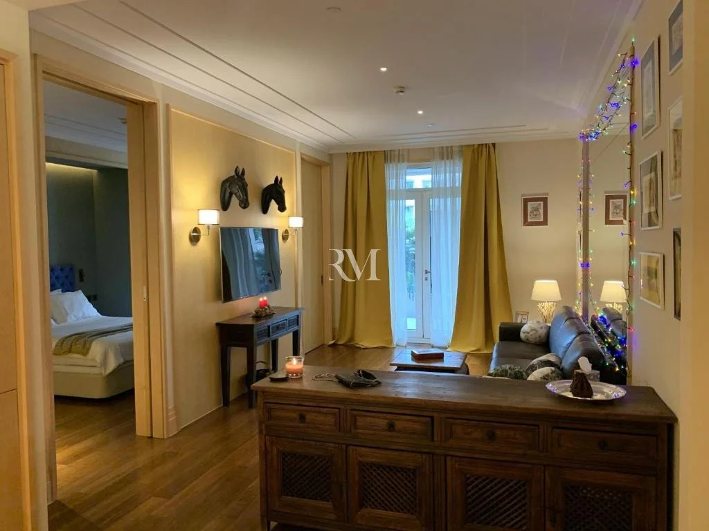 Flat 81m² in Montenegro, Tivat. Priced at 4500€ rent photo-2