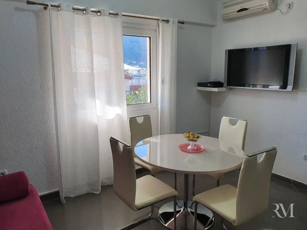 Flat 45m² in Montenegro, Kotor. Priced at 800€ rent photo-6