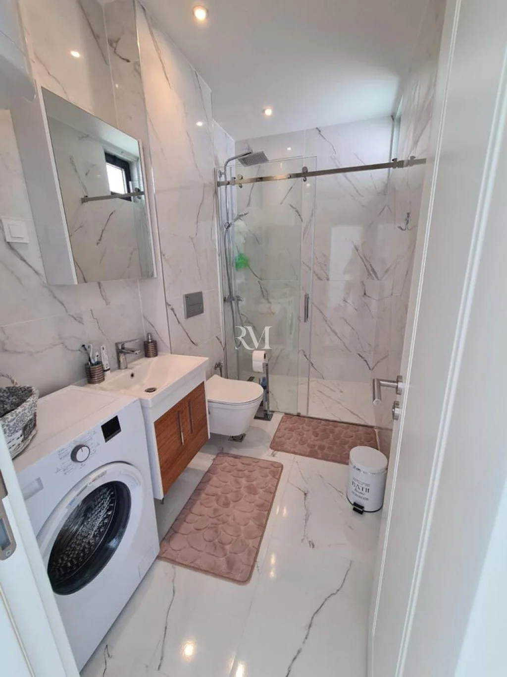 Flat 51m² in Montenegro, Tivat. Priced at 1100€ rent photo-5