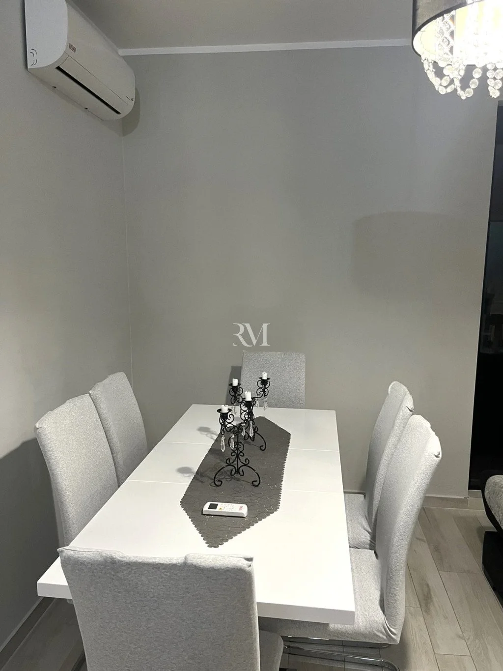 Flat 80m² in Montenegro, Tivat. Priced at 1300€ rent photo-2