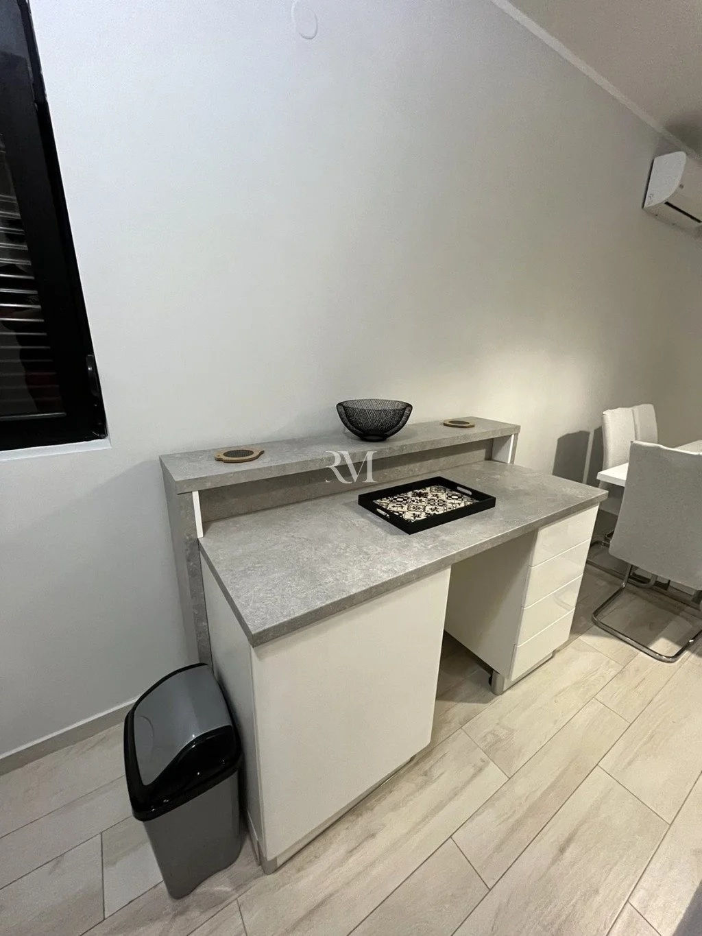 Flat 80m² in Montenegro, Tivat. Priced at 1300€ rent photo-3