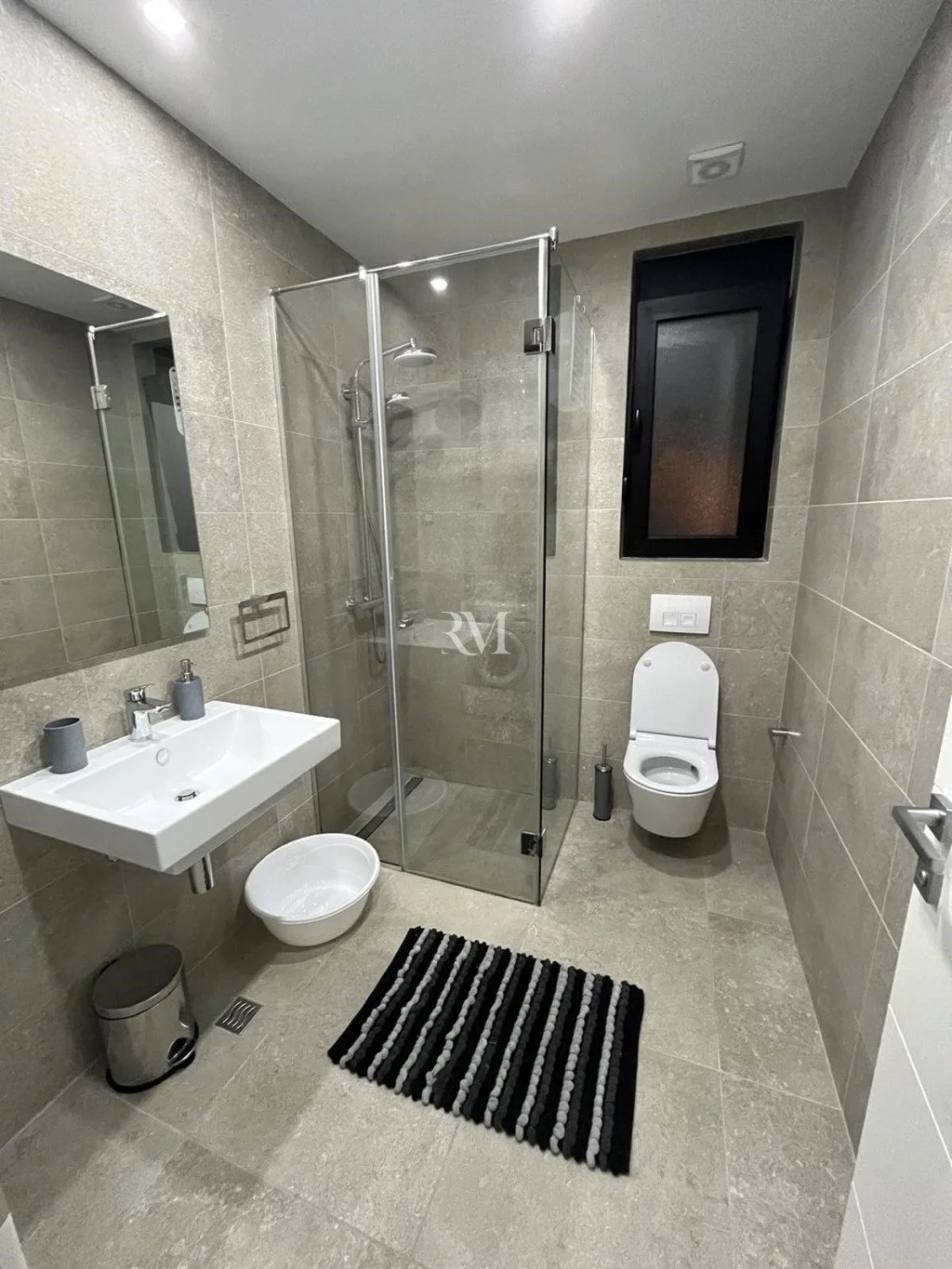 Flat 80m² in Montenegro, Tivat. Priced at 1300€ rent photo-12