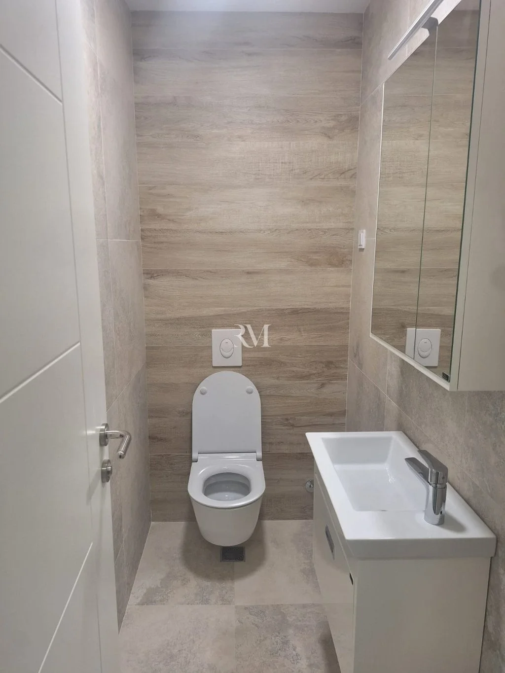 Flat 67m² in Montenegro, Tivat. Priced at 1200€ rent photo-9