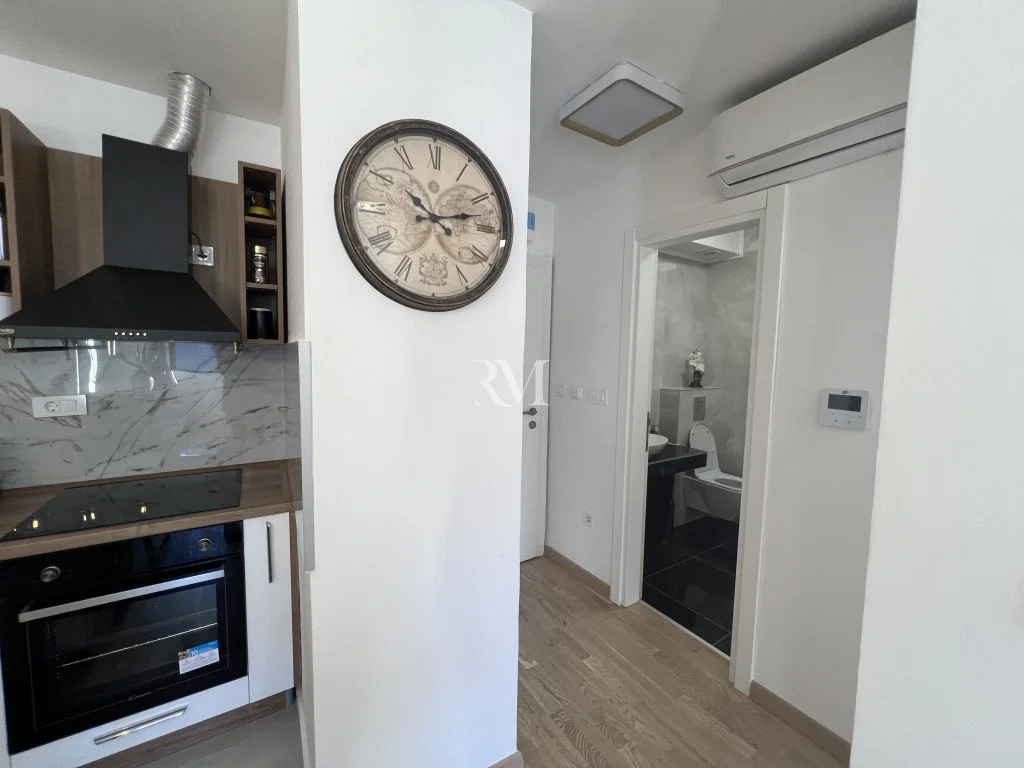 Flat 36m² in Montenegro, Kotor. Priced at 650€ rent photo-6