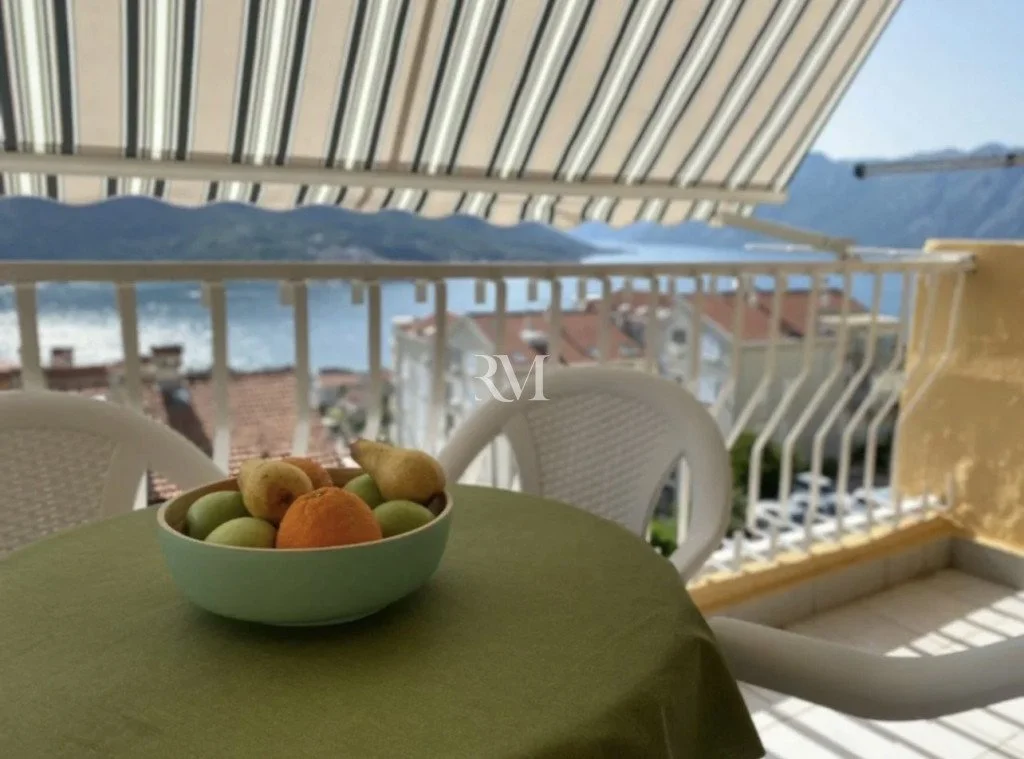 Flat 51m² in Montenegro, Kotor. Priced at 750€ rent photo-2