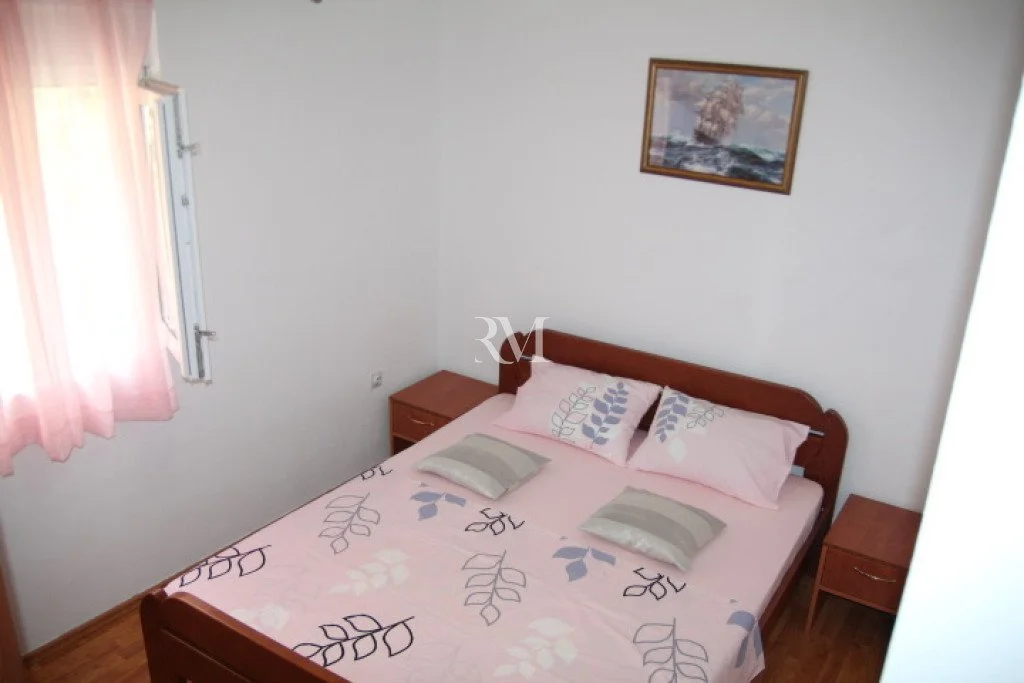 Flat 99m² in Montenegro, Kotor. Priced at 800€ rent photo-3