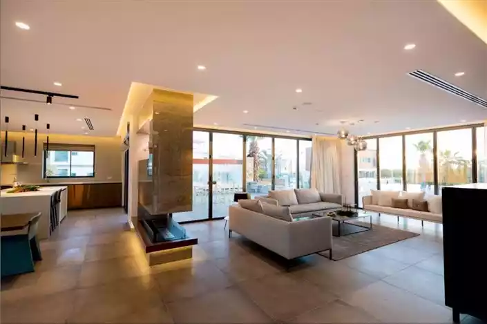 House 142m² in Cyprus, Ayia Napa. Priced at 1800000€ rent photo-14