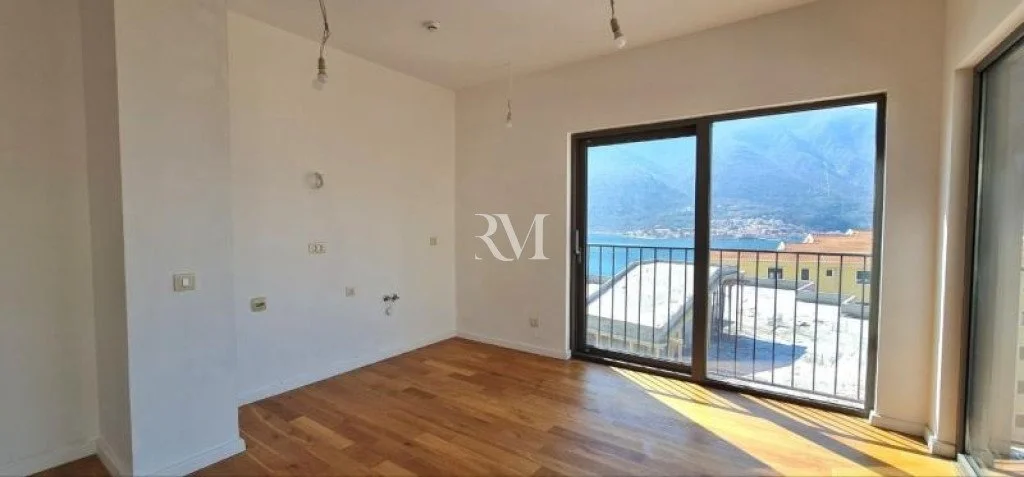 Flat 109m² in Montenegro, Kotor. Priced at 270000€ rent photo-4