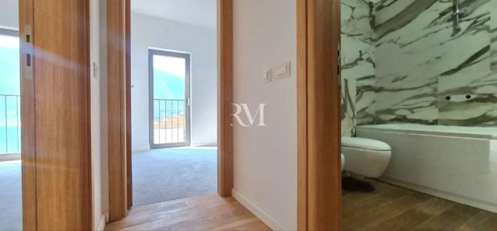 Flat 109m² in Montenegro, Kotor. Priced at 270000€ rent photo-5