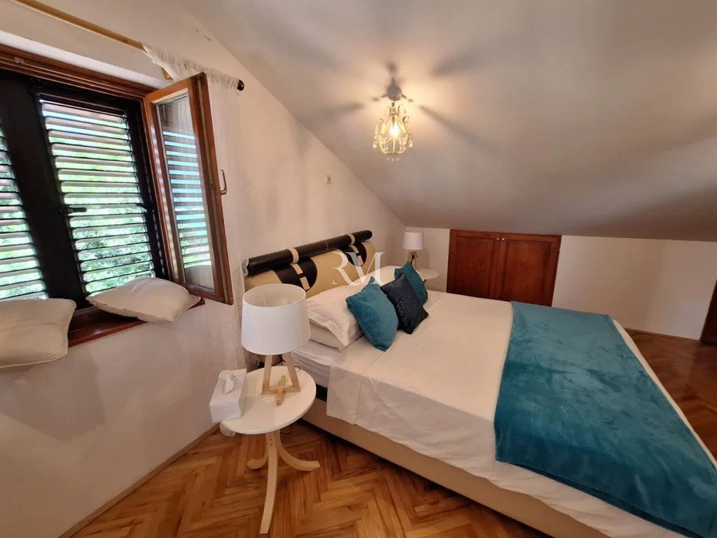 Flat 95m² in Montenegro, Kotor. Priced at 318000€ rent photo-12