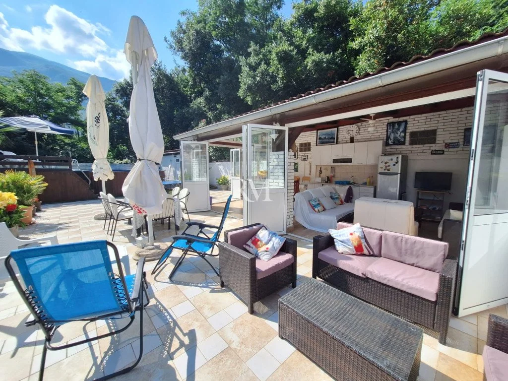 Flat 95m² in Montenegro, Kotor. Priced at 318000€ rent photo-23