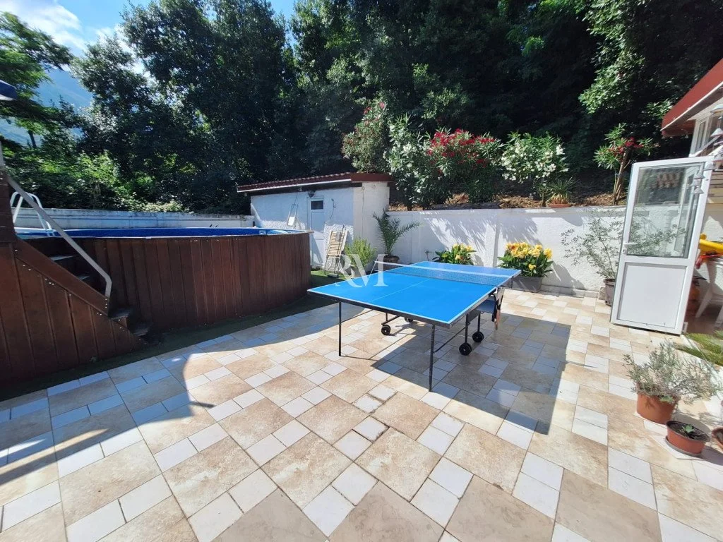Flat 95m² in Montenegro, Kotor. Priced at 318000€ rent photo-24
