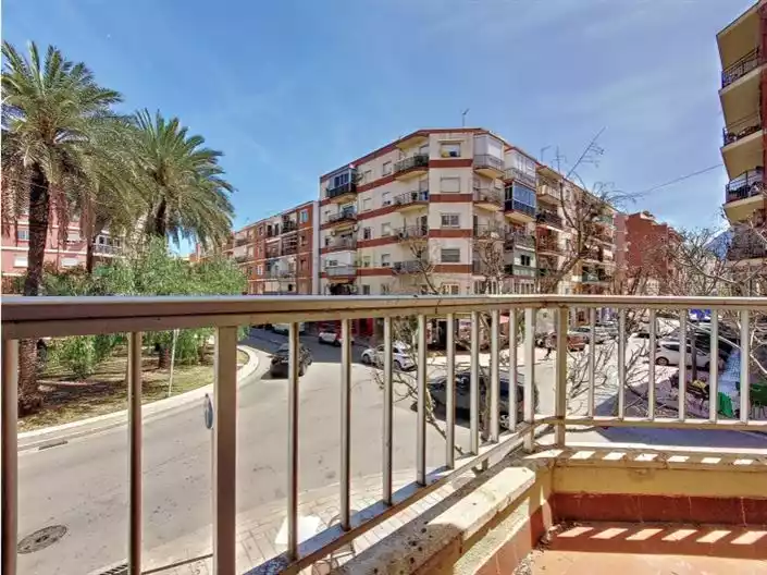 Flat 154m² in Spain, Denia. Priced at 149000€ rent photo-1