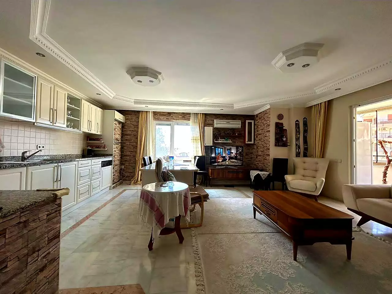 Flat 110m² in Turkey, Cikcilli. Priced at 135000€ rent photo-3
