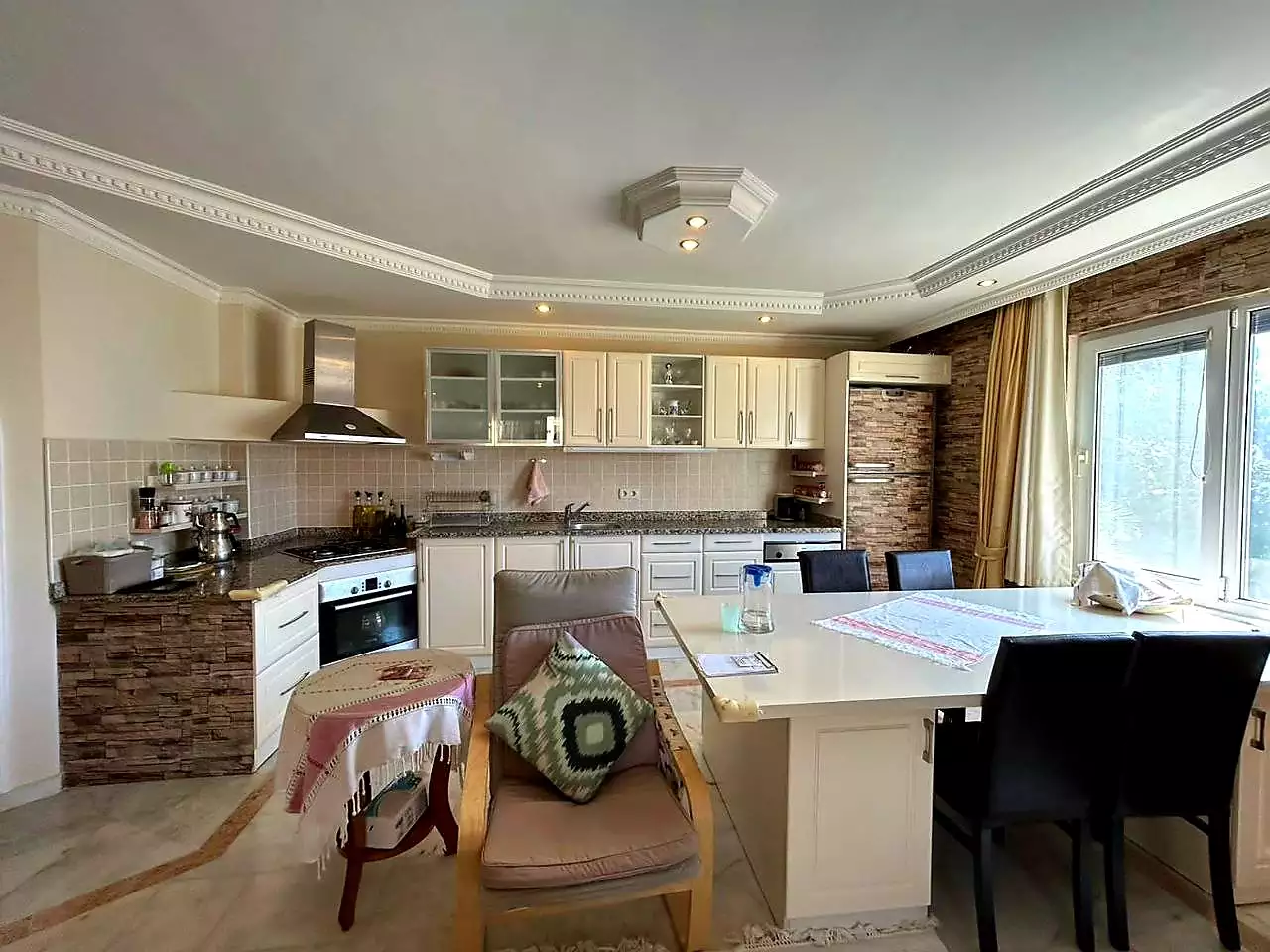 Flat 110m² in Turkey, Cikcilli. Priced at 135000€ rent photo-2
