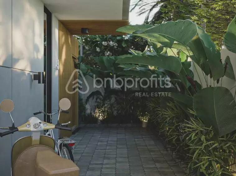 Villa 130m² in Indonesia, Bukit-Balangan. Priced at 375000$ rent photo-17