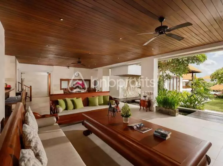 Villa 1474m² in Indonesia, Canggu-Berawa. Priced at 2370000$ rent photo-6
