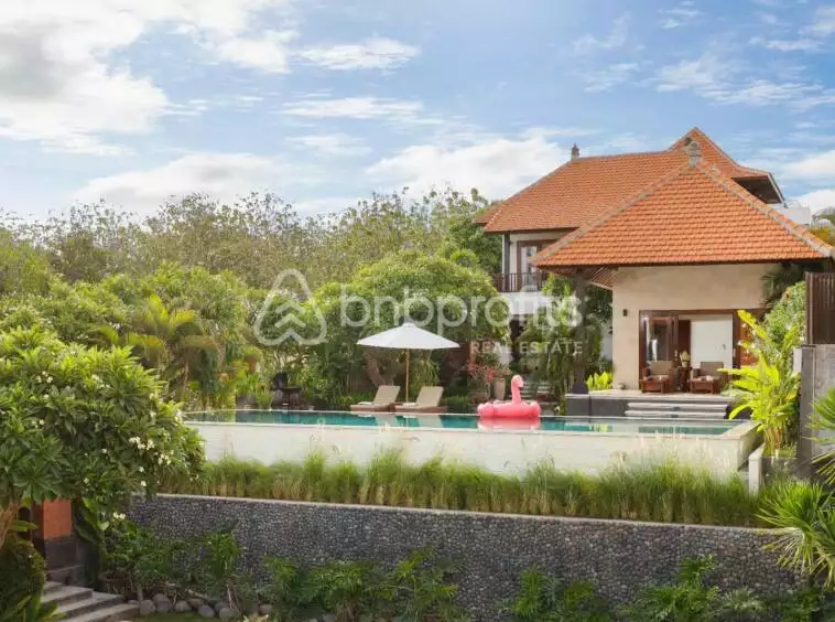 Villa 1474m² in Indonesia, Canggu-Berawa. Priced at 2370000$ rent photo-2