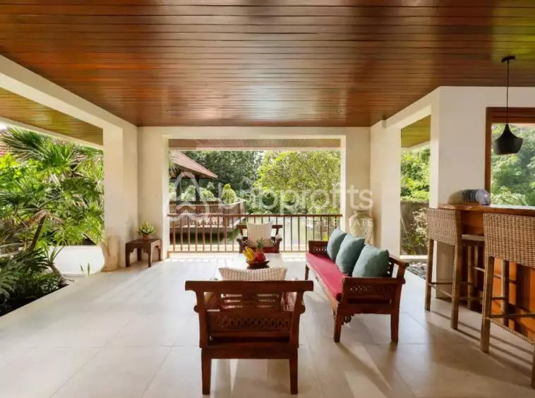 Villa 1474m² in Indonesia, Canggu-Berawa. Priced at 2370000$ rent photo-5