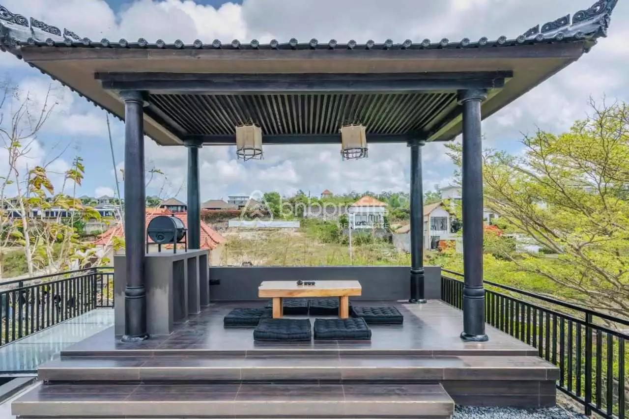 Villa 200m² in Indonesia, Bukit-Ungasan. Priced at 349990$ rent photo-17