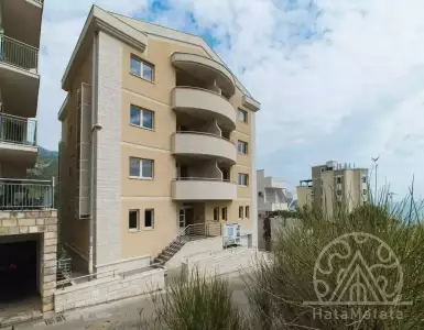 Купить отель, гостиницу в Черногории 2400000€
