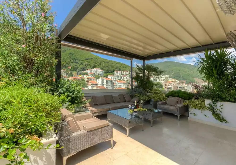 Flat 138m² in Montenegro, Budva. Priced at 1050000€ rent photo-14