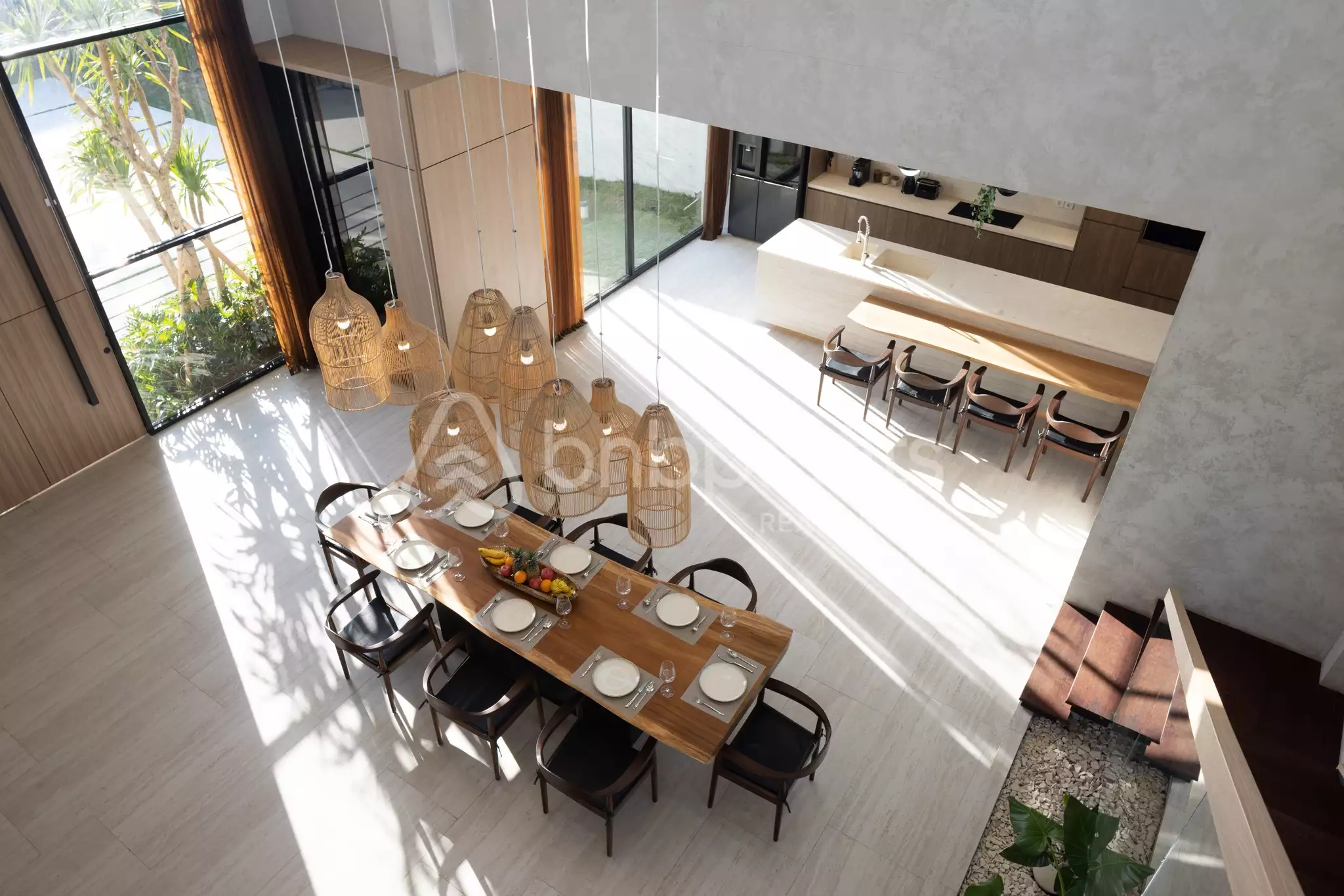 Villa 414m² in Indonesia, Bukit-Pecatu. Priced at 1800000$ rent photo-4
