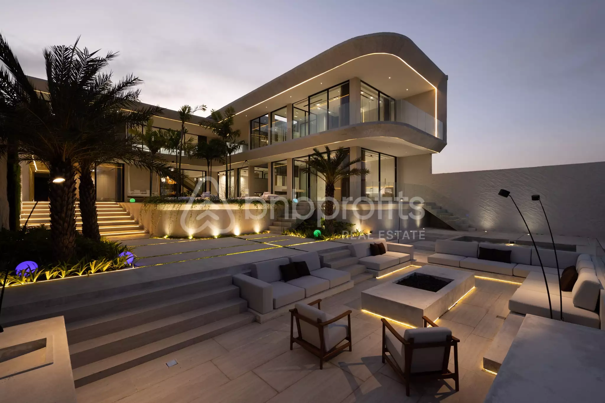 Villa 414m² in Indonesia, Bukit-Pecatu. Priced at 1800000$ rent photo-16