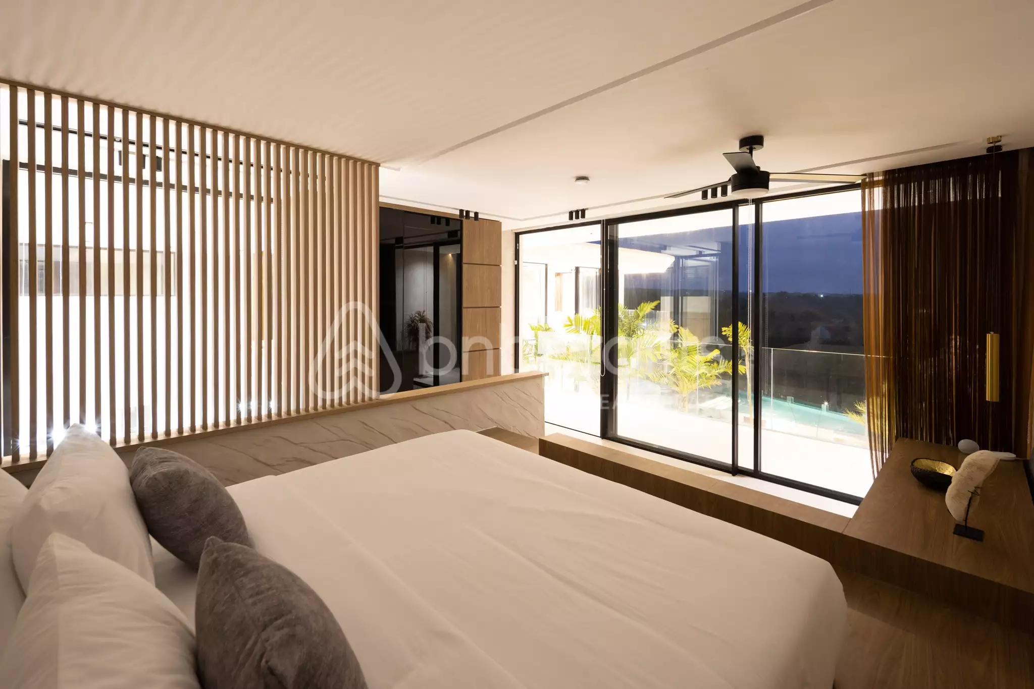 Villa 414m² in Indonesia, Bukit-Pecatu. Priced at 1800000$ rent photo-19