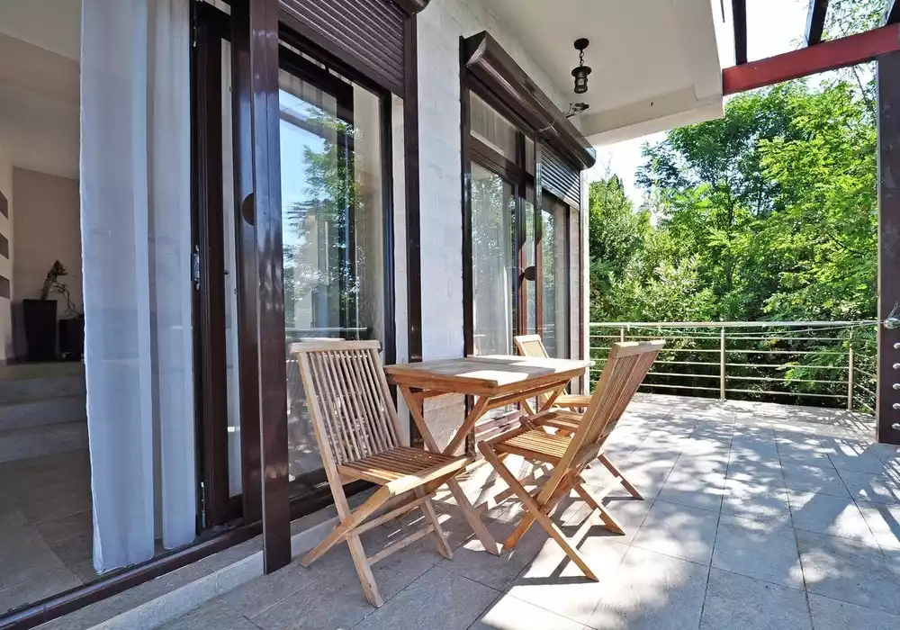 Villa 375m² in Montenegro, Dobrota. Priced at 290000€ rent photo-37