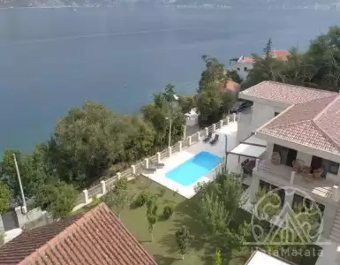 Купить villa в Montenegro 2400000€