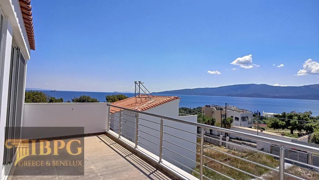 Villa 135m² in Greece, Corinthia. Priced at 450000€ rent photo-1