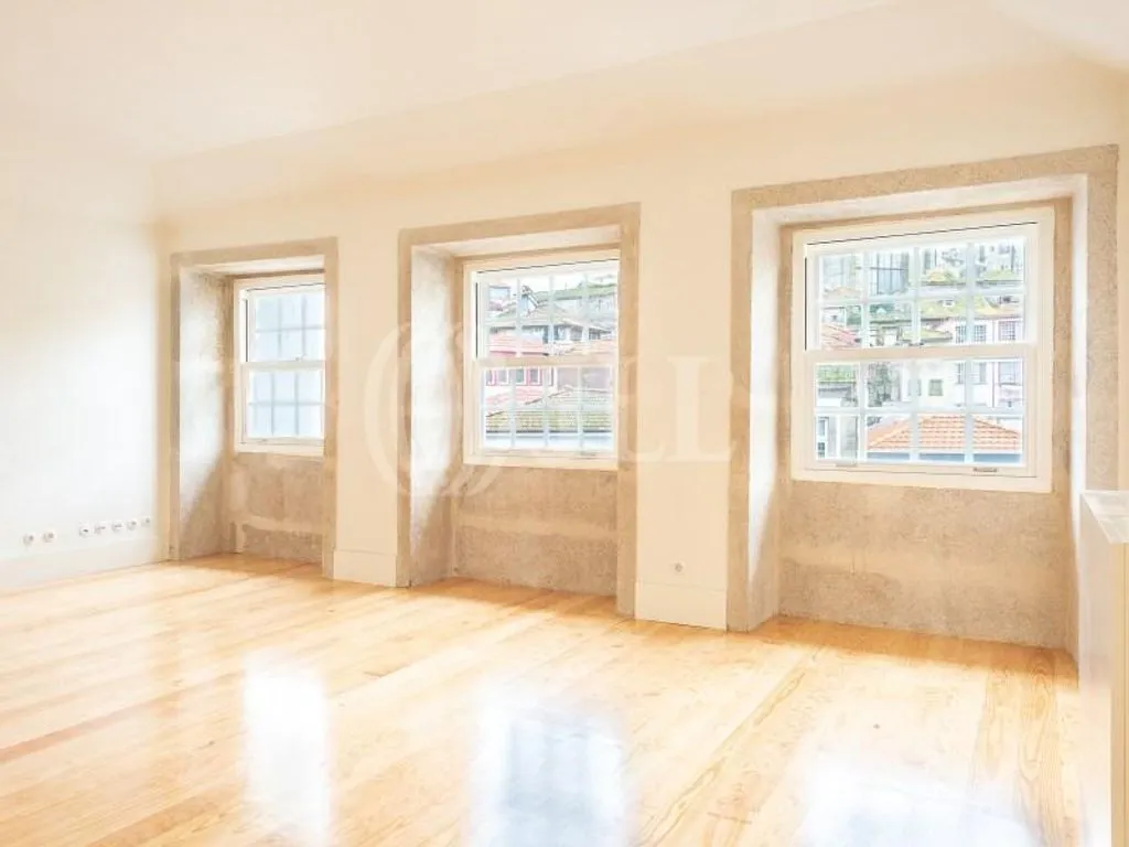 Other Properties 101m² in Portugal, Porto. Priced at 510000€ rent photo-2