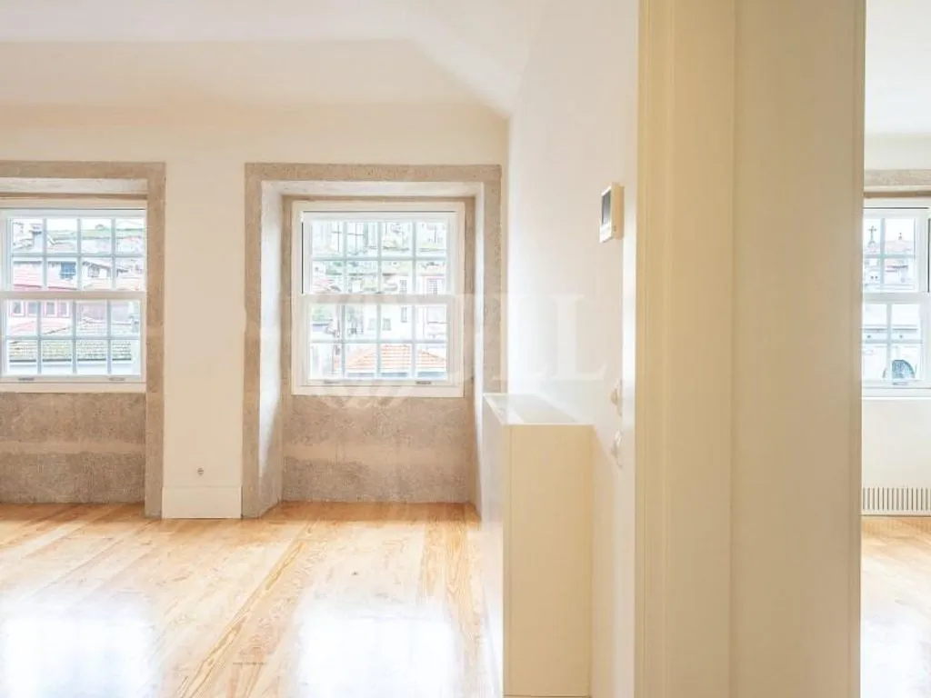 Other Properties 101m² in Portugal, Porto. Priced at 510000€ rent photo-4