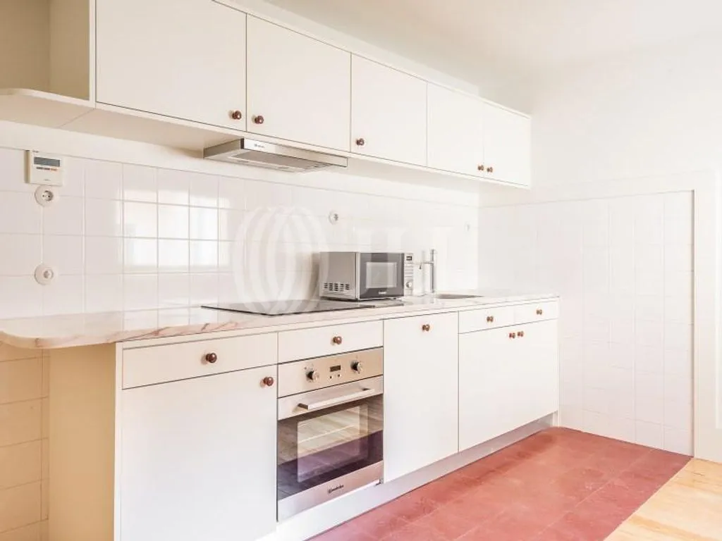 Other Properties 101m² in Portugal, Porto. Priced at 510000€ rent photo-5