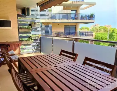 Buy in Spain for 239900€