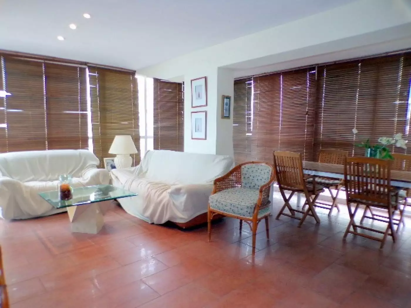Flat 100m² in Spain, Benidorm. Priced at 265000€ rent photo-8