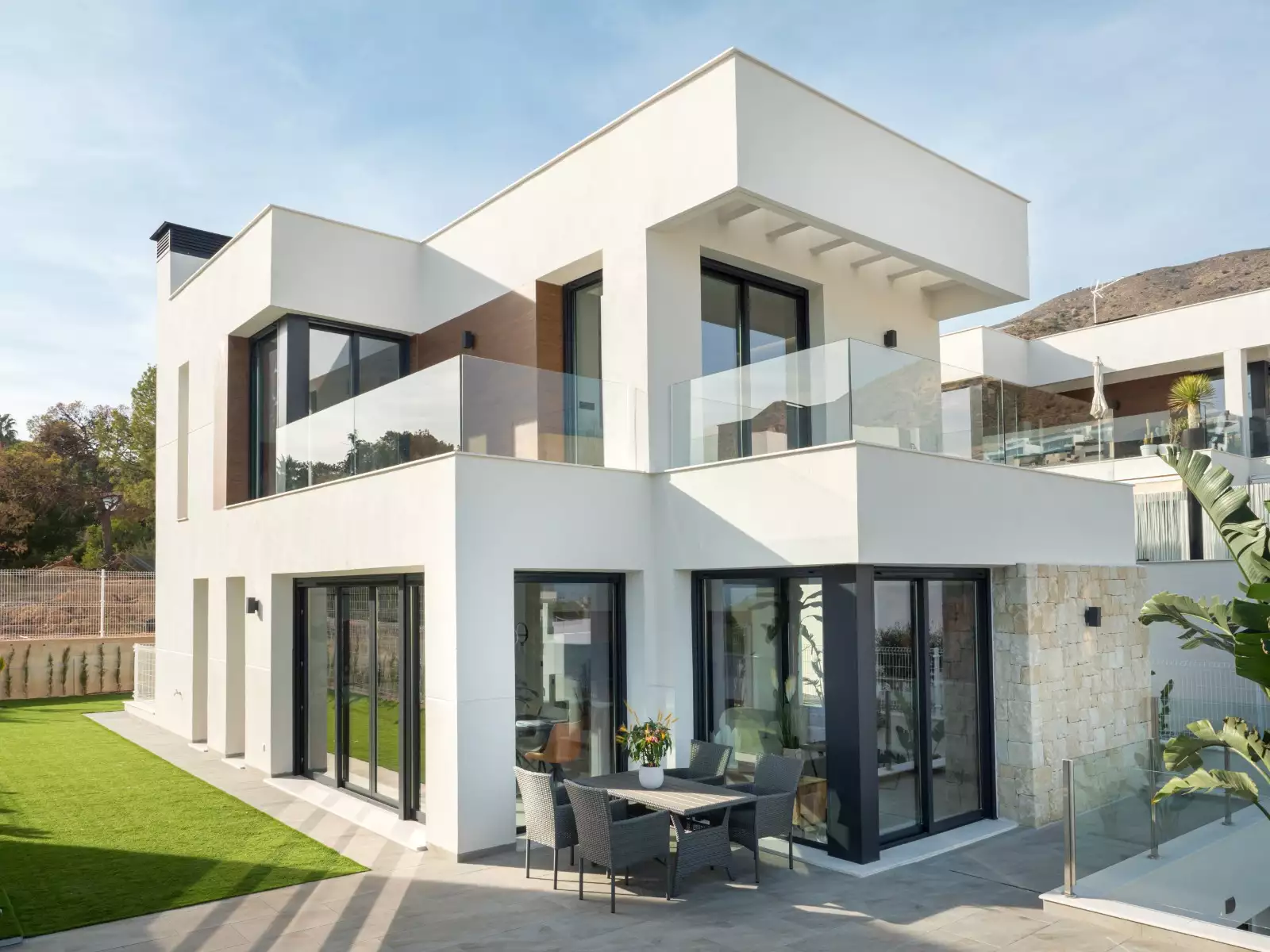 Villa 334m² in Spain, Benidorm. Priced at 820000€ rent photo-2