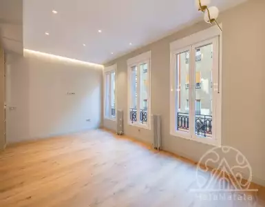 Buy in Spain for 1050000€