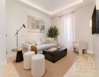 Buy in Spain for 1119000€