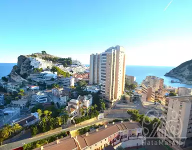 Buy in Spain for 283500€